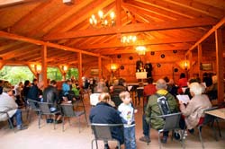 Blick in den Pavillon.